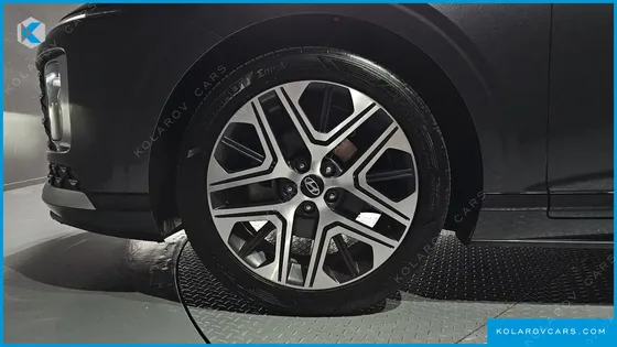 HYUNDAI GRANDEUR PREMIUM