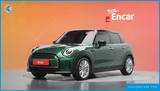 MINI COOPER 5-DOOR CLASSIC PLUS