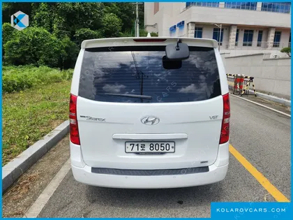 HYUNDAI STAREX 4WD WAGON 12-SEATER