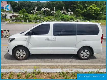 HYUNDAI STAREX 4WD WAGON 12-SEATER