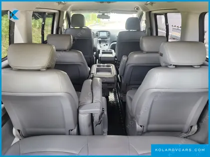 HYUNDAI STAREX 4WD WAGON 12-SEATER