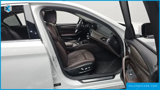 BMW 5 SERIES 530I LUXURY PLUS