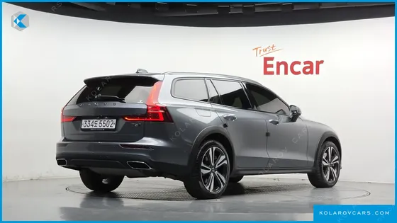 VOLVO V60 T5 PRO AWD