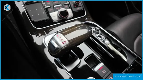 AUDI A8 60 TFSI QUATTRO LWB