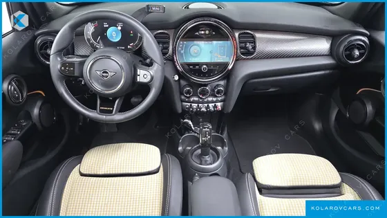 MINI COOPER 5DOOR RESOLUTE EDITION