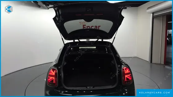 MINI COOPER 5DOOR RESOLUTE EDITION
