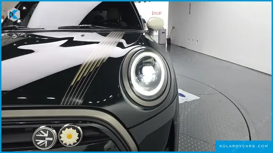 MINI COOPER 5DOOR RESOLUTE EDITION