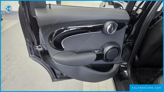 MINI COOPER 5DOOR CLASSIC
