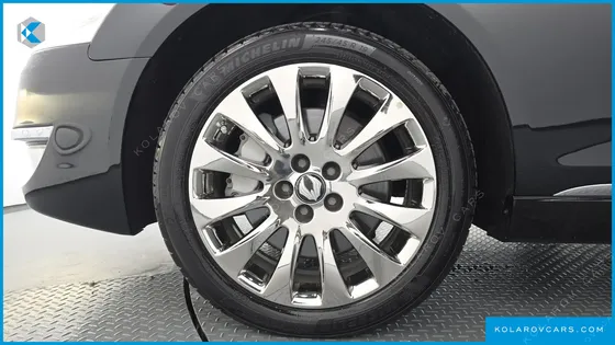 KGM - SSANGYONG CHAIRMAN CW700 4TRONIC