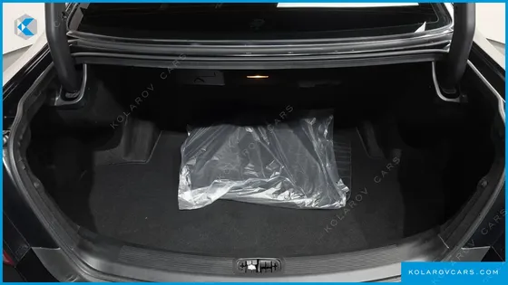 KGM - SSANGYONG CHAIRMAN CW700 4TRONIC