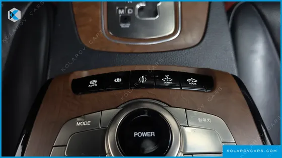 KGM - SSANGYONG CHAIRMAN CW700 4TRONIC