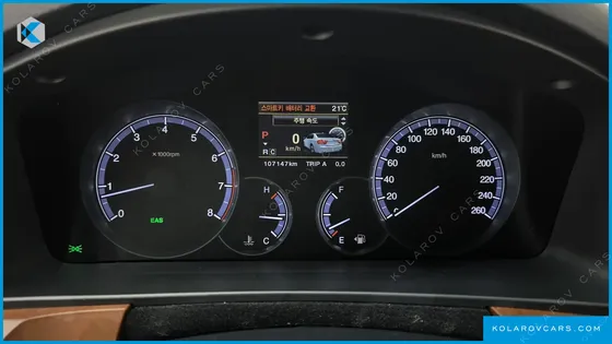 KGM - SSANGYONG CHAIRMAN CW700