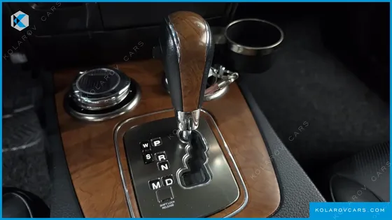KGM - SSANGYONG CHAIRMAN CW700
