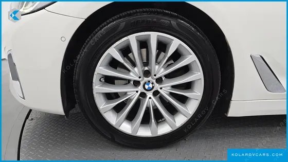 BMW 5 SERIES 520I LUXURY
