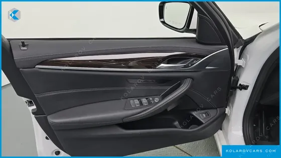 BMW 5 SERIES 520I LUXURY