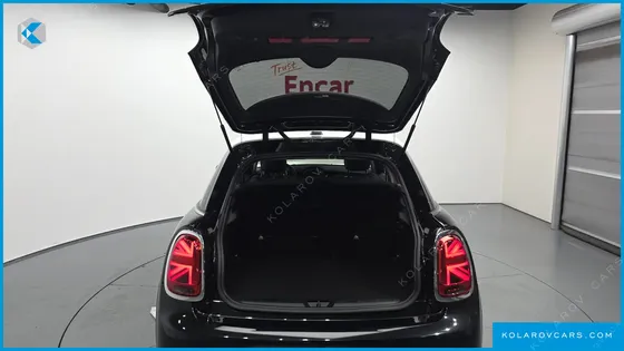 MINI COOPER 5DOOR CLASSIC