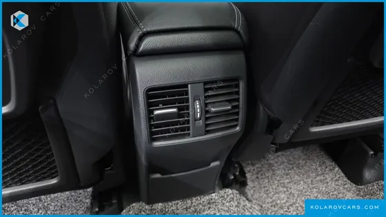 MERCEDES B-CLASS B220
