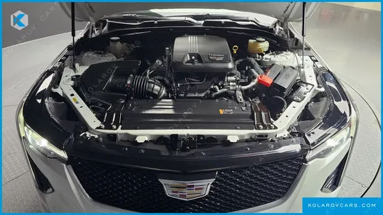 CADILLAC CT4 2.0 SPORT