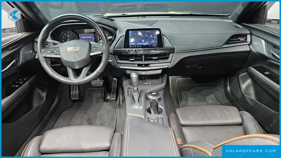 CADILLAC CT4 2.0 SPORT