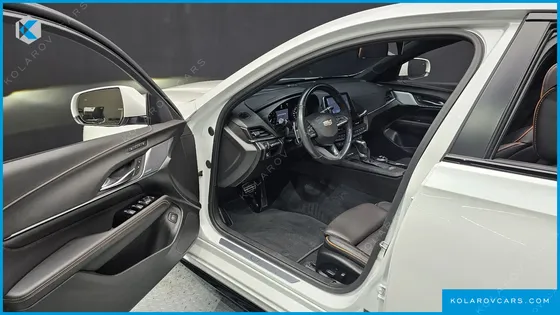 CADILLAC CT4 2.0 SPORT