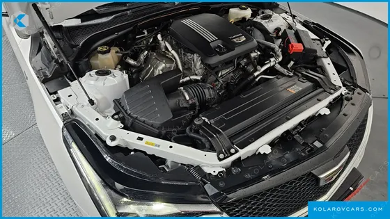 CADILLAC CT4 2.0 SPORT