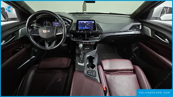 CADILLAC CT4 2.0 SPORT