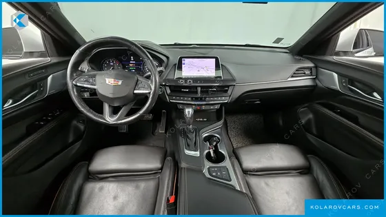 CADILLAC CT4 2.0 SPORT