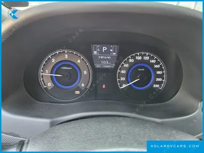 HYUNDAI ACCENT DIESEL WIT 1.6 VGT SMART