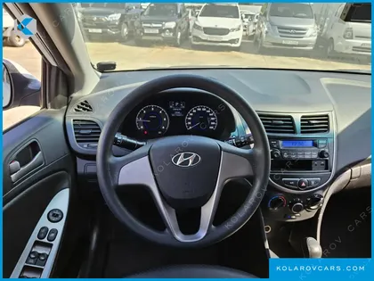 HYUNDAI ACCENT DIESEL WIT 1.6 VGT SMART