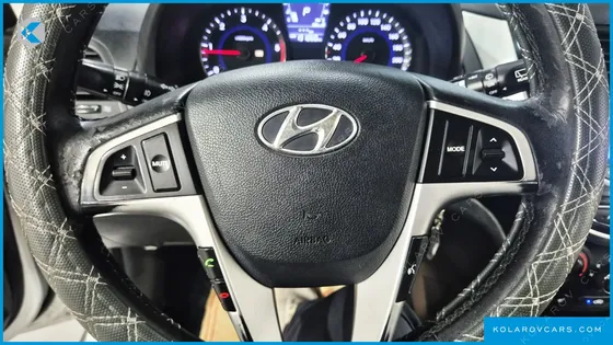 HYUNDAI ACCENT DIESEL WIT 1.6 VGT PREMIER