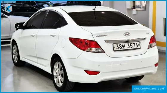 HYUNDAI ACCENT DIESEL 1.6 VGT PREMIER