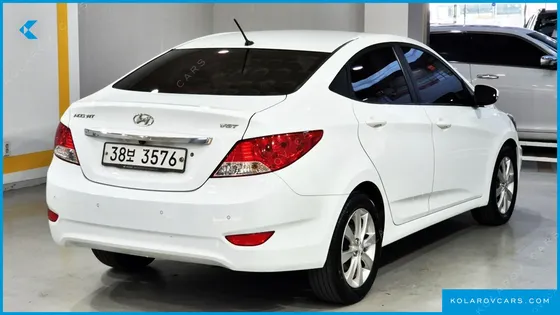 HYUNDAI ACCENT DIESEL 1.6 VGT PREMIER