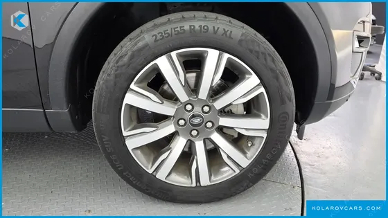 LAND ROVER DISCOVERY SPORT 2.0 TD4 HSE LUXURY