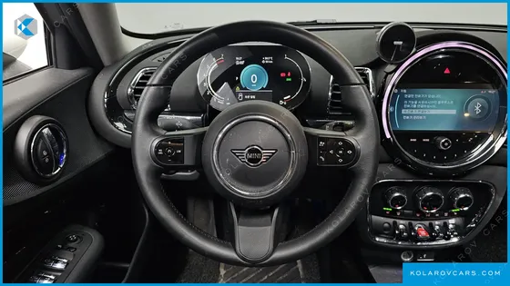 MINI CLUBMAN CLASSIC LAUNCH PACK