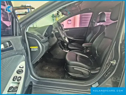 HYUNDAI ACCENT DIESEL 1.6 VGT PREMIUM