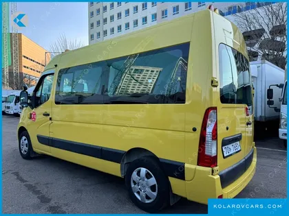 RENAULT KOREA MASTER SCHOOL BUS