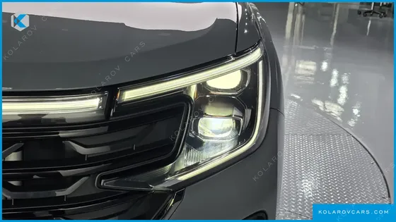 VOLKSWAGEN ATLAS 2.0 TSI R-LINE 6-SEATER