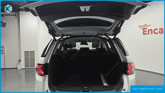 LAND ROVER DISCOVERY SPORT 2.0 TD4 SE (150PS)