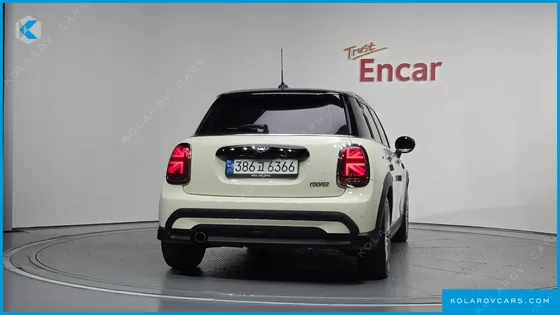 MINI COOPER 5DOOR CLASSIC PLUS LAUNCH PACK