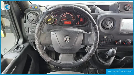 RENAULT KOREA MASTER SCHOOL BUS