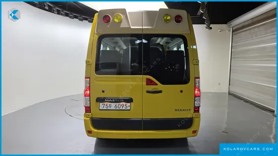 RENAULT KOREA MASTER SCHOOL BUS