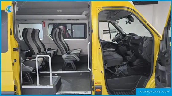 RENAULT KOREA MASTER SCHOOL BUS