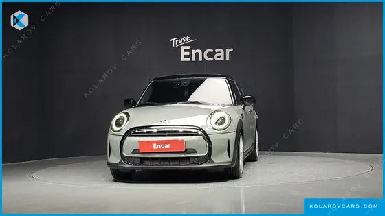 MINI COOPER 5-DOOR CLASSIC PLUS