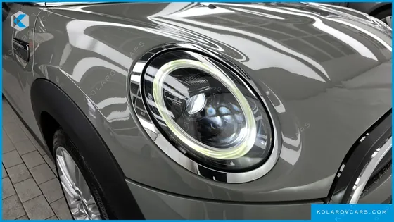 MINI COOPER 5-DOOR CLASSIC PLUS