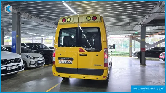 RENAULT KOREA MASTER SCHOOL BUS