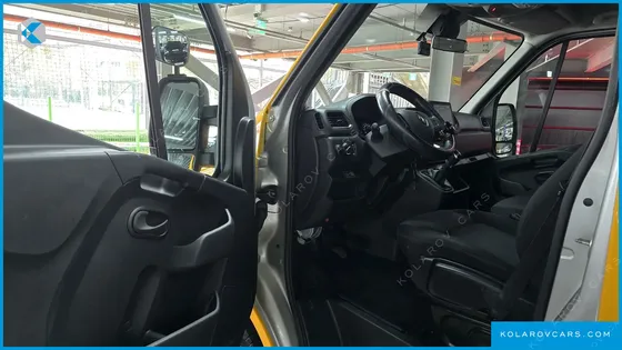 RENAULT KOREA MASTER SCHOOL BUS
