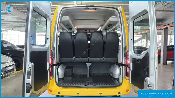 RENAULT KOREA MASTER SCHOOL BUS