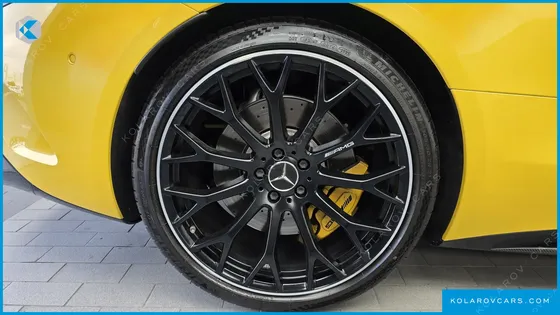 MERCEDES SL-CLASS AMG SL63 4MATIC+ PERFORMANCE