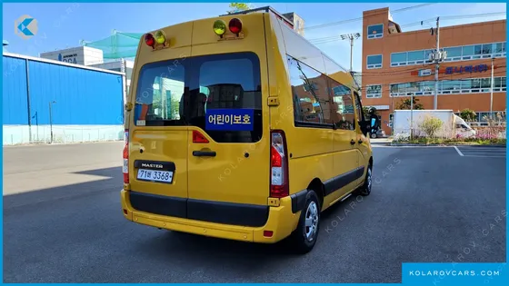 RENAULT KOREA MASTER SCHOOL BUS