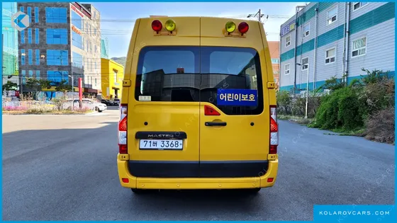 RENAULT KOREA MASTER SCHOOL BUS